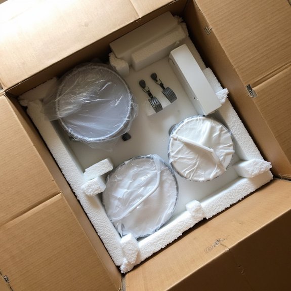 easy assembly secure packaging