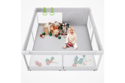 safe and versatile playpen